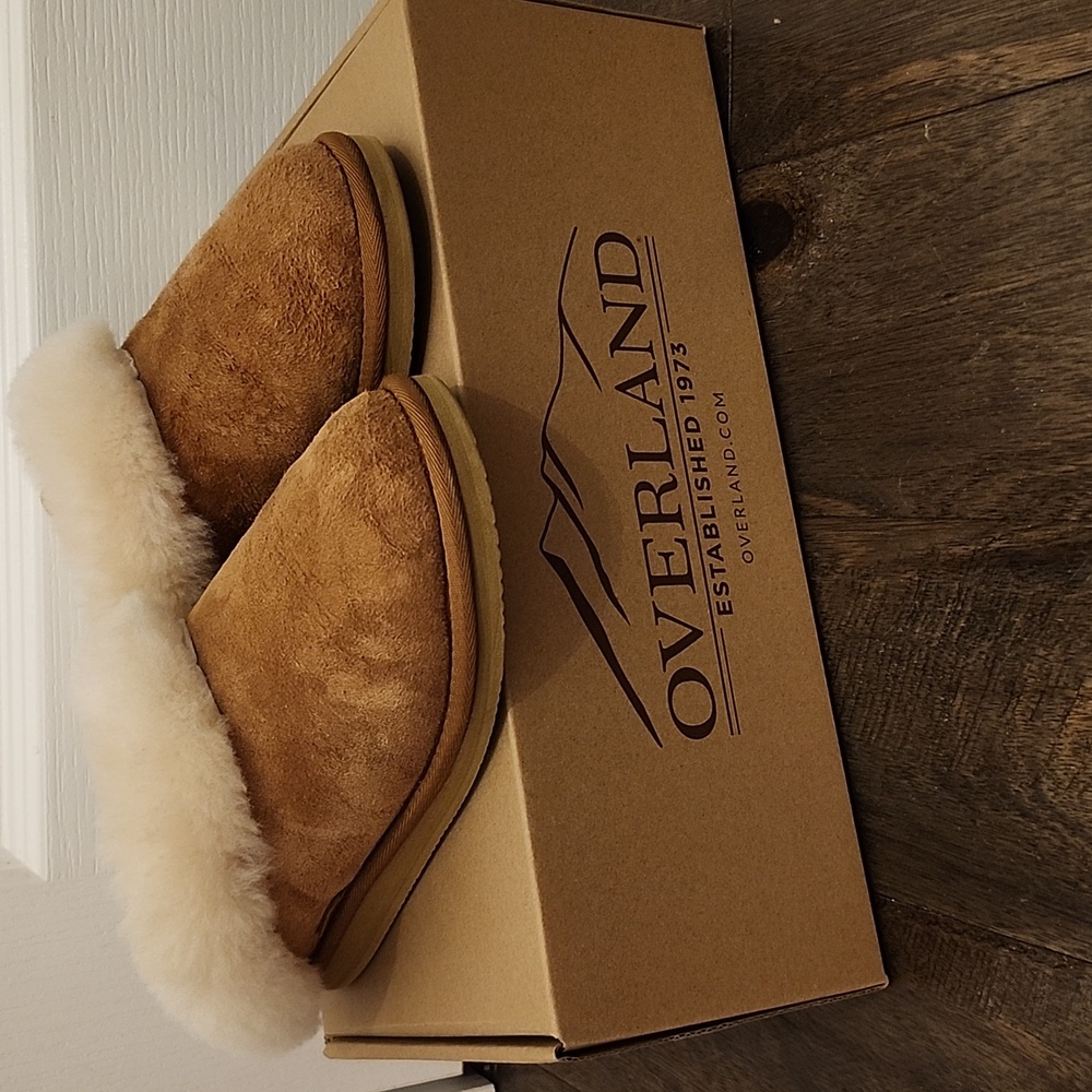 Overland Tan Shearling Slippers
